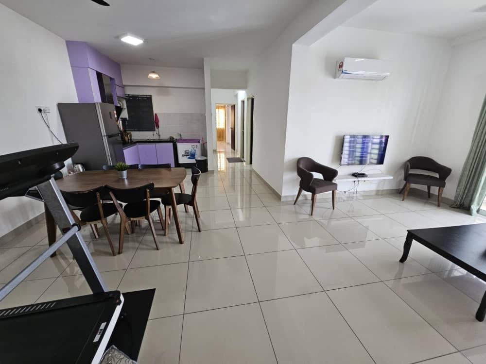 Apartment A&h Seberang Jaya With Swimming Pool *