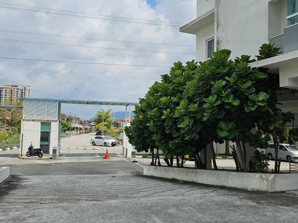 Apartment A&h Seberang Jaya With Swimming Pool Perai