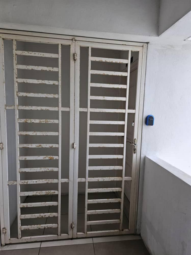 Apartment A&h Seberang Jaya With Swimming Pool *