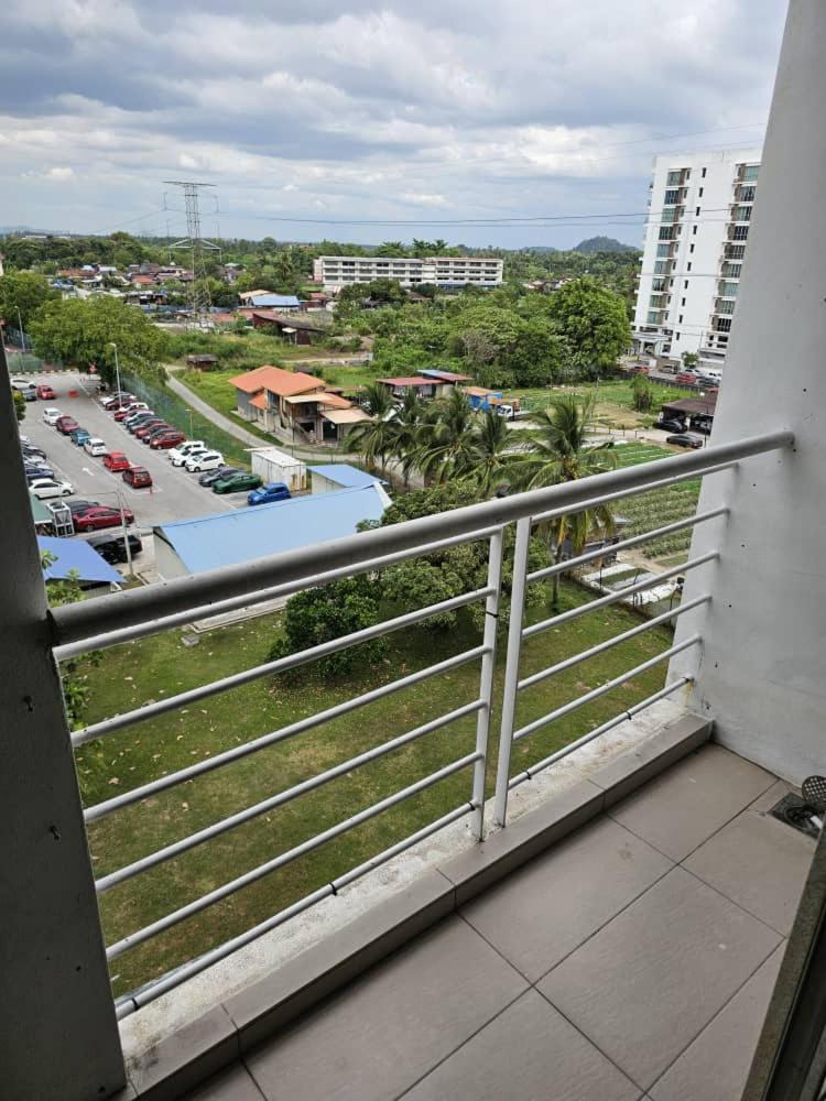 A&h Seberang Jaya With Swimming Pool Apartment